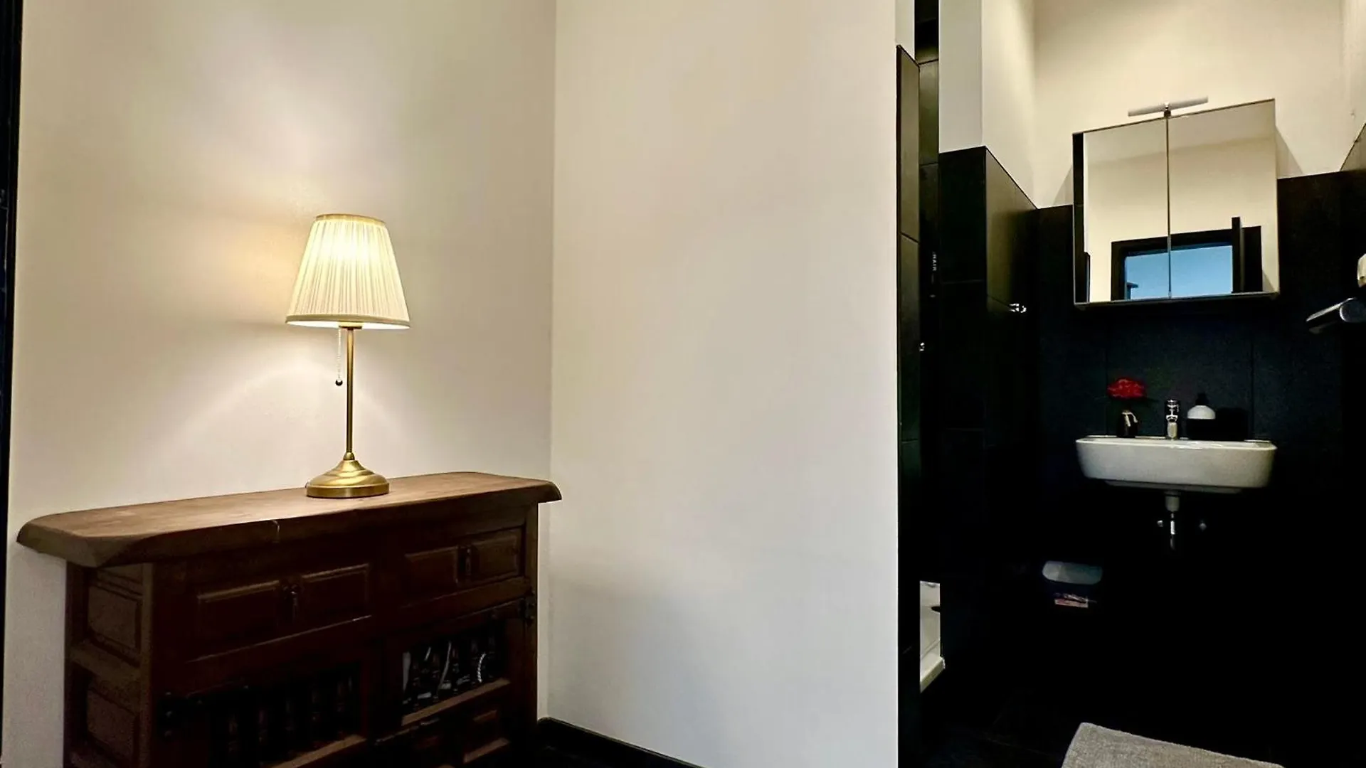 Apartment Luxury Suites Centrum By Rikas Hotels Antwerpen