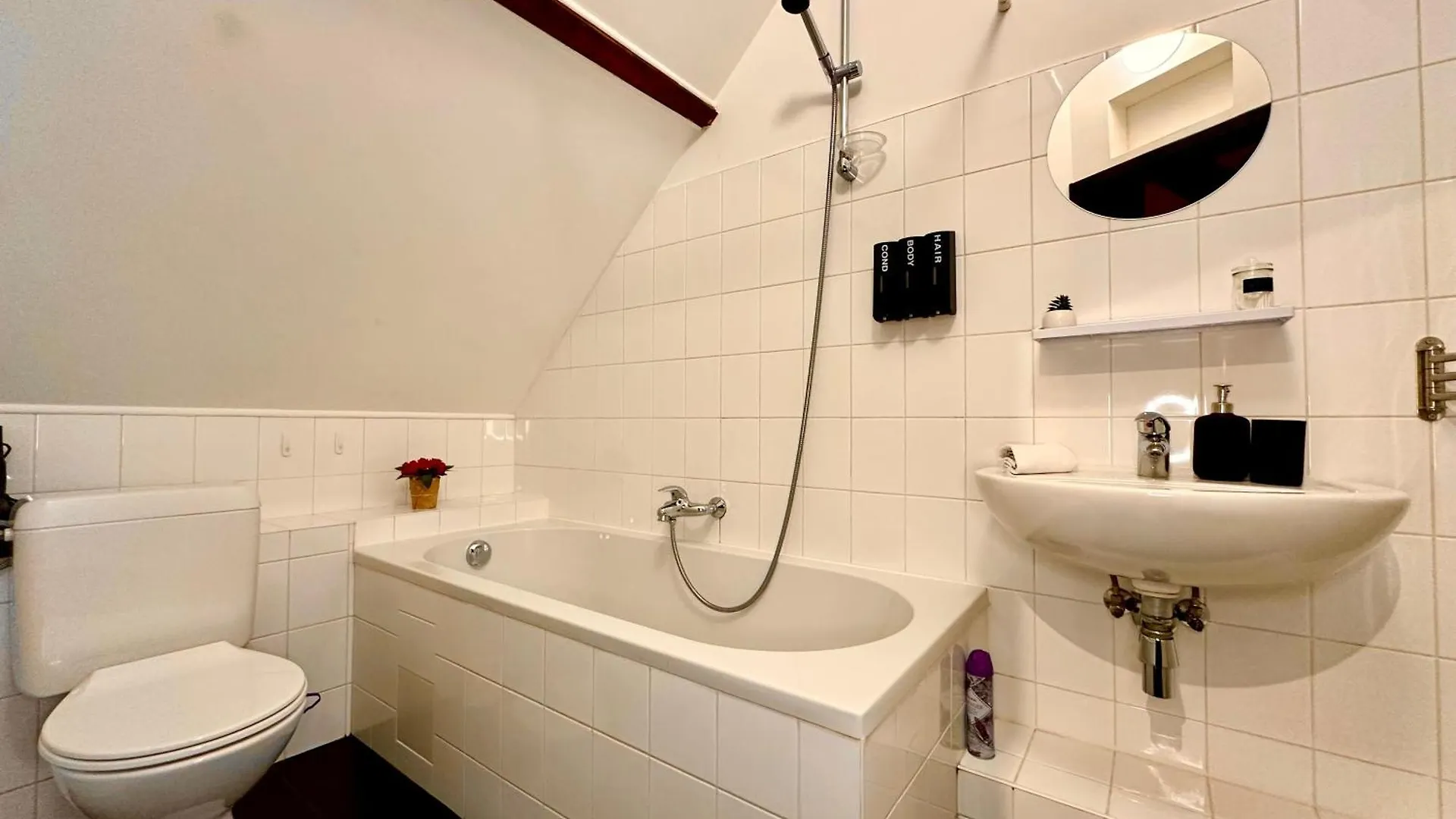 Luxury Suites Centrum By Rikas Hotels Antwerp Belgium