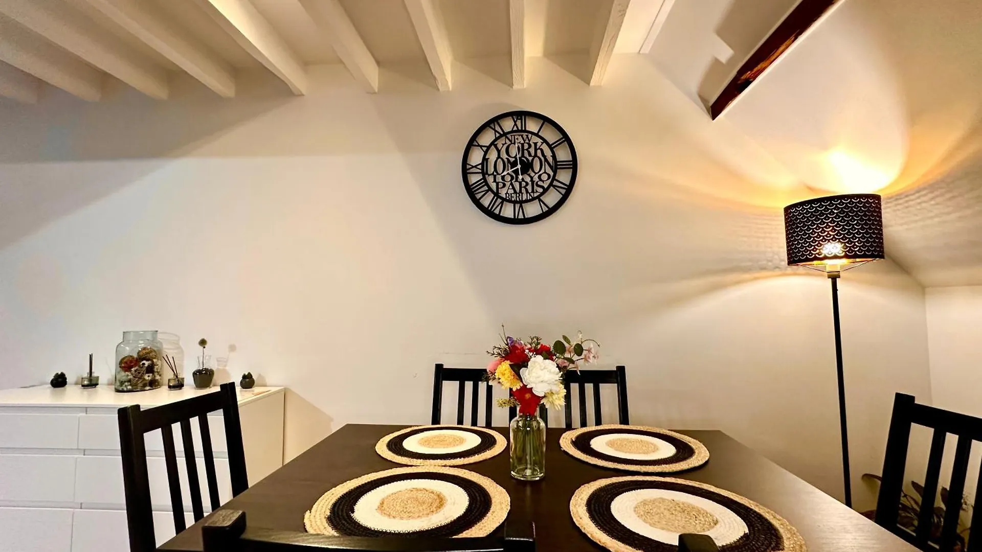 Luxury Suites Centrum By Rikas Hotels Antwerp Belgium