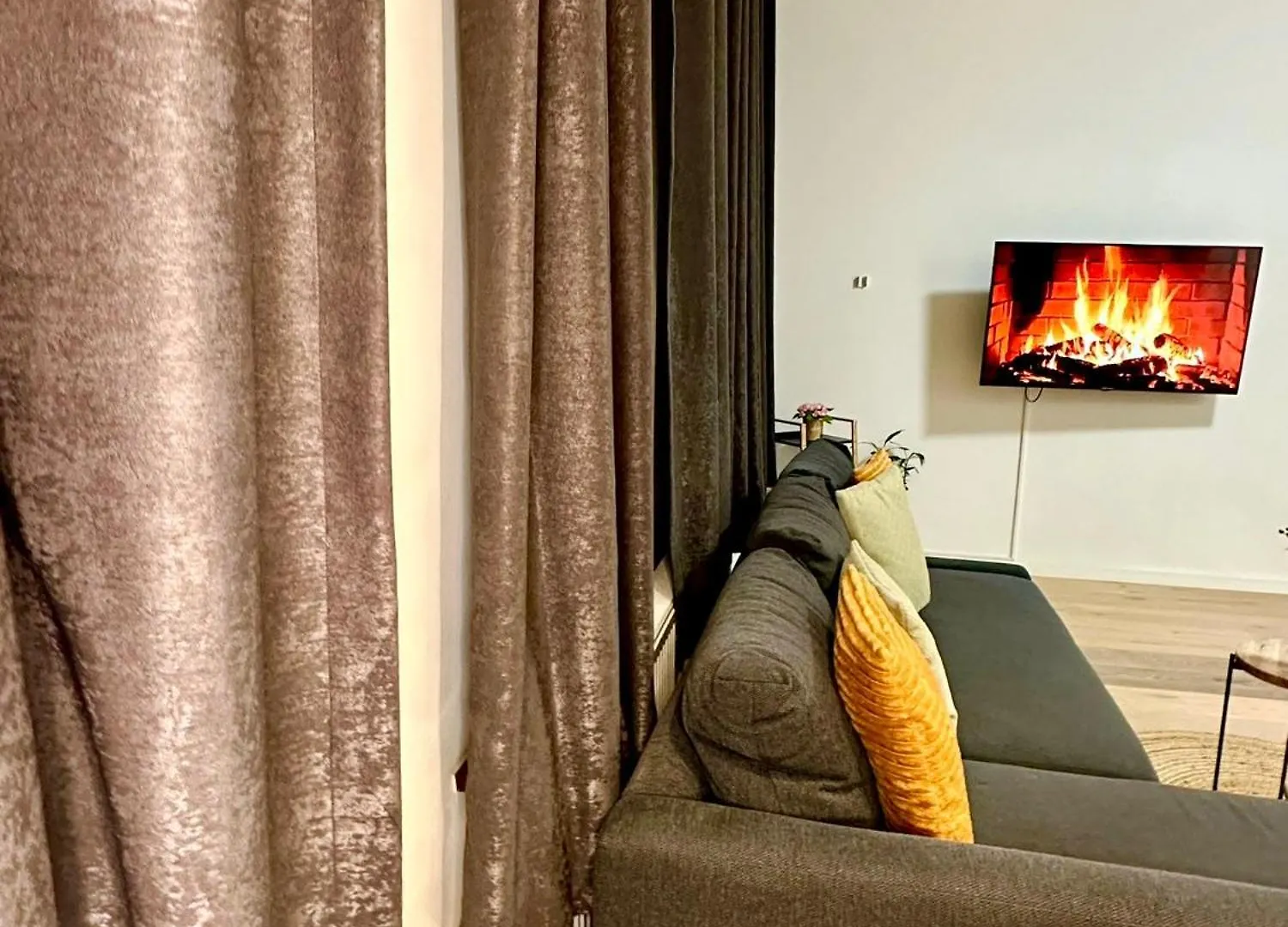 Apartment Luxury Suites Centrum By Rikas Hotels Antwerp